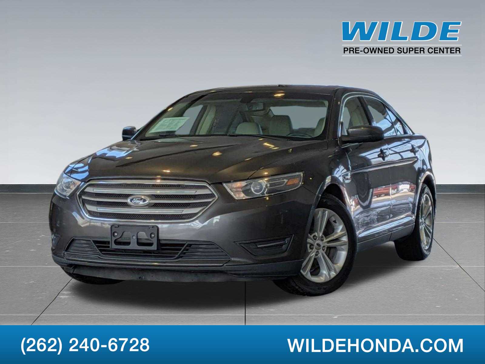 2015 Ford Taurus SEL -
                  Waukesha, WI