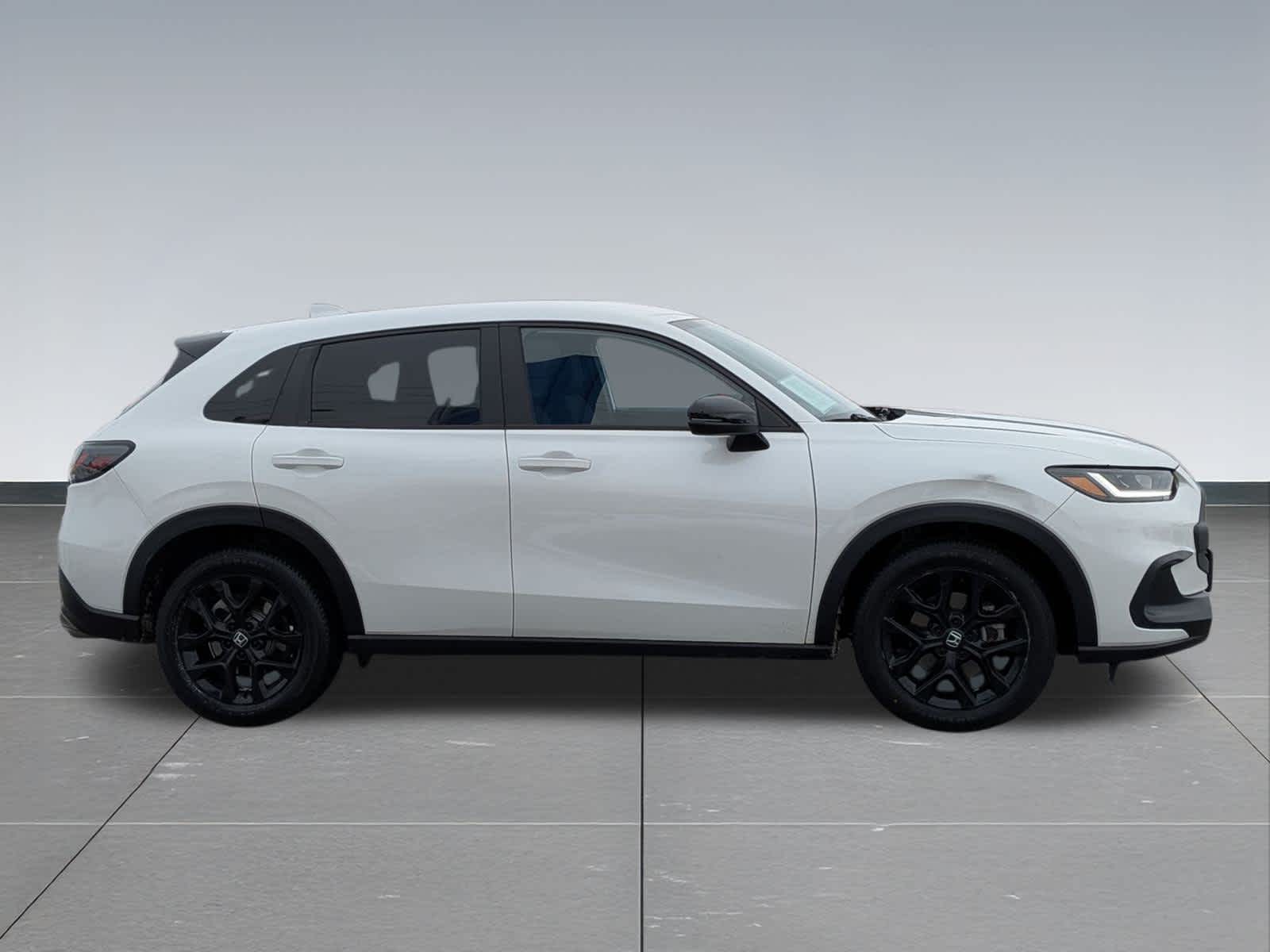 Thumbnail: 2023 Honda HR-V - 7