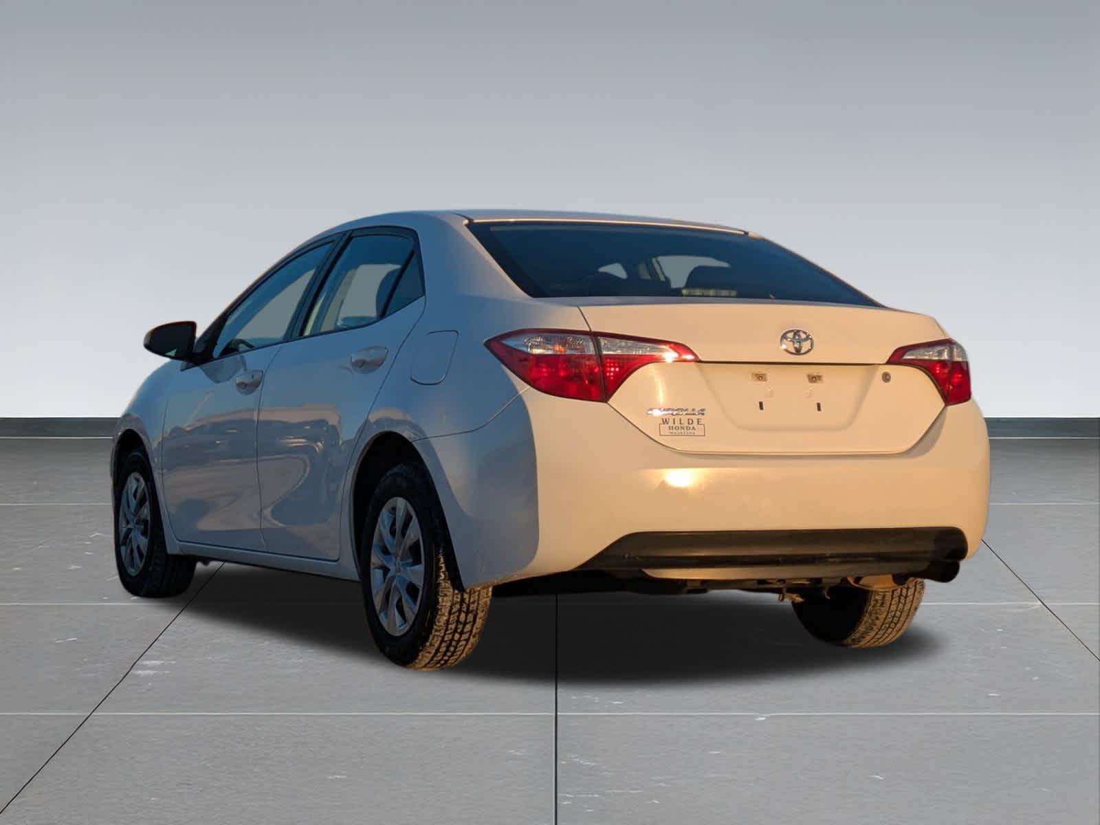 Thumbnail: 2016 Toyota Corolla - 4