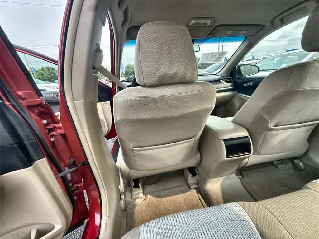 Thumbnail: 2012 Toyota Camry - 16