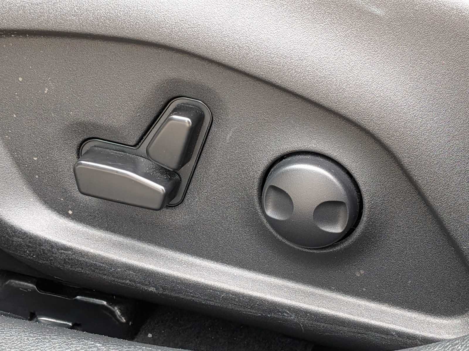 Thumbnail: 2025 Jeep Compass - 16