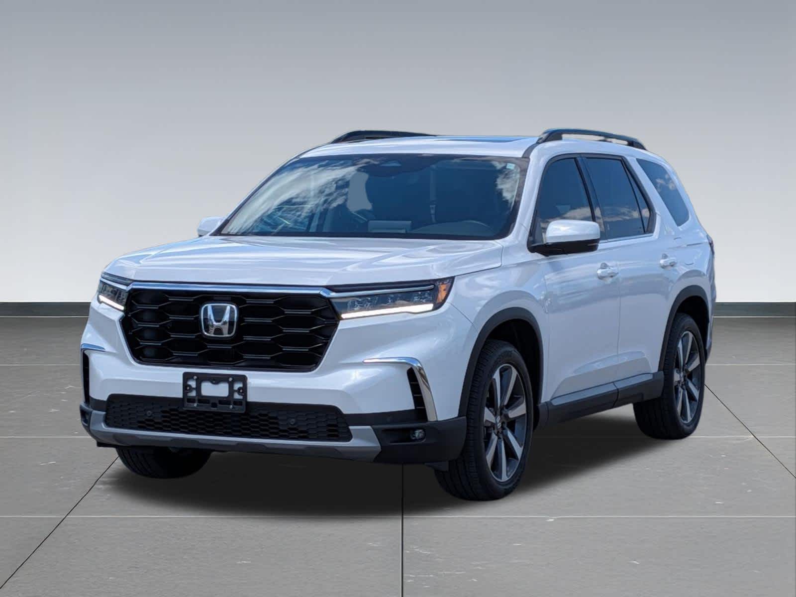 Thumbnail: 2025 Honda Pilot - 8