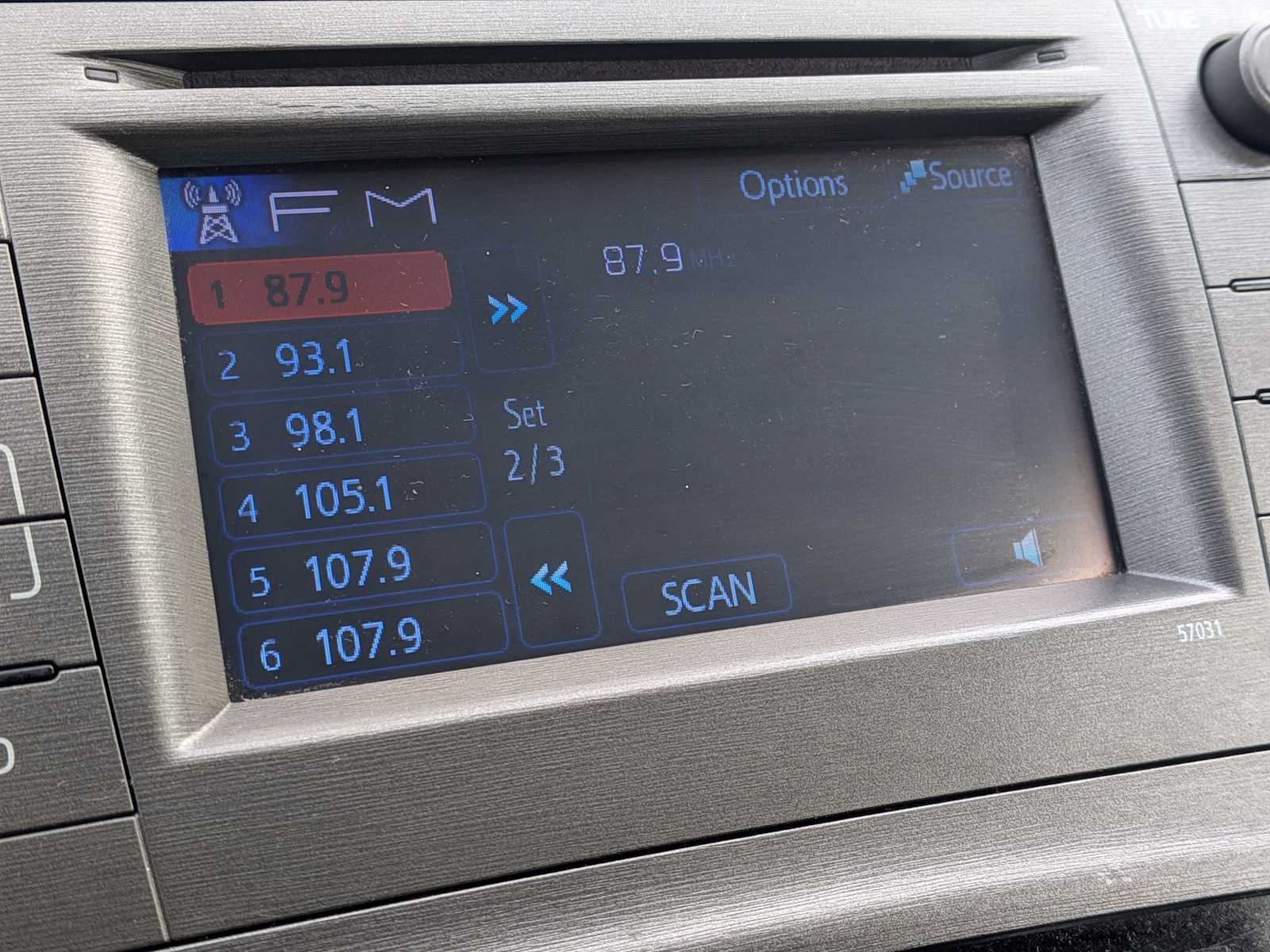 Thumbnail: 2013 Toyota Prius - 26