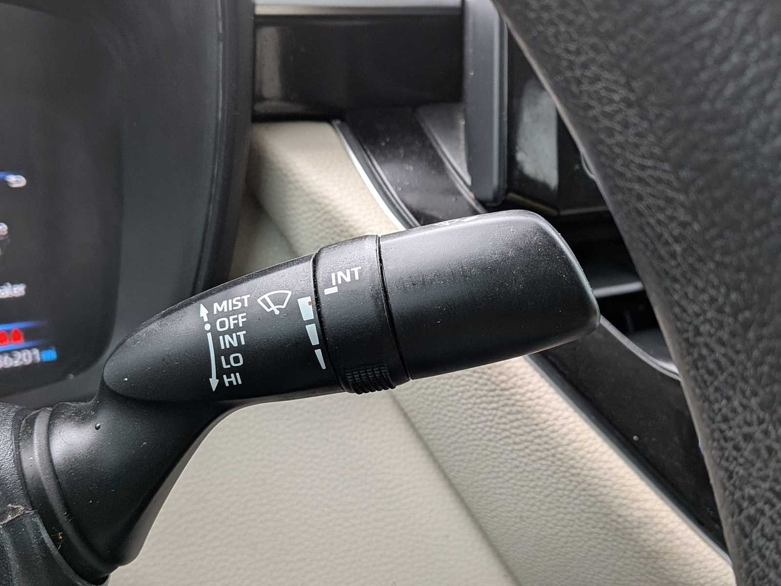 Thumbnail: 2022 Toyota Corolla - 21