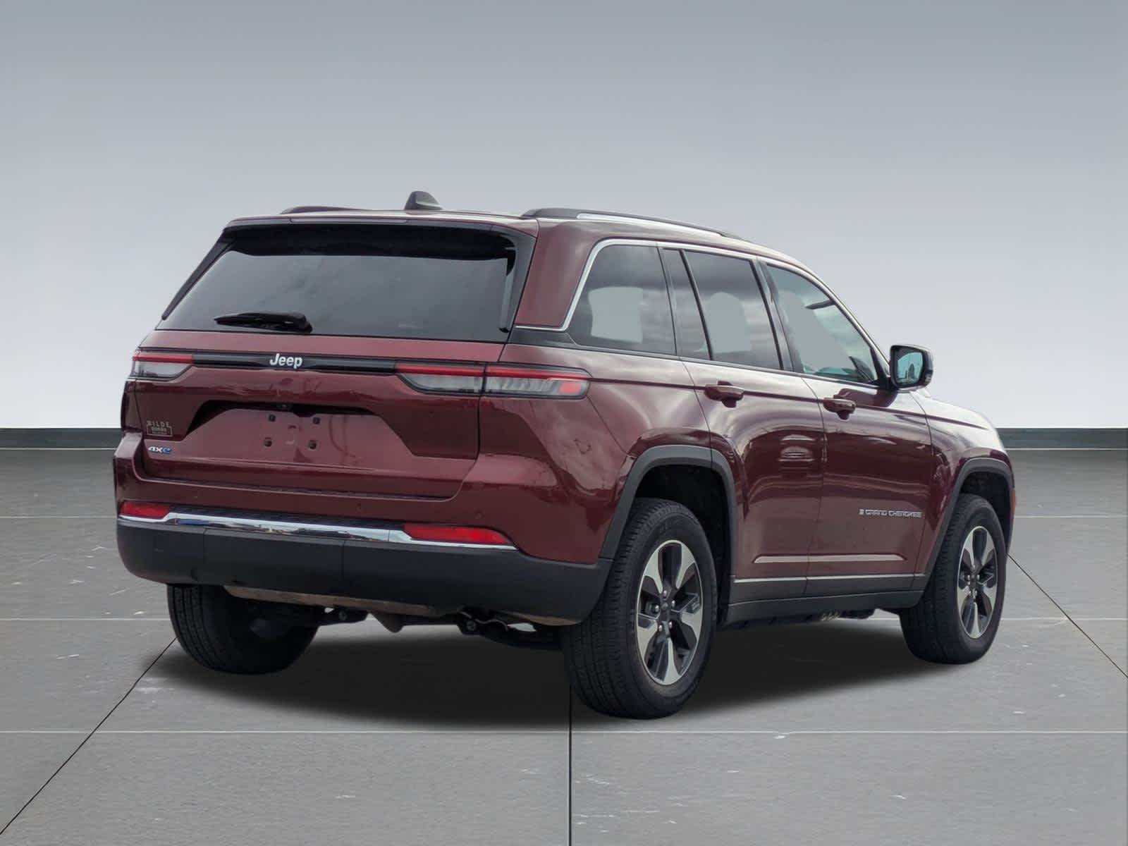 Thumbnail: 2024 Jeep Grand Cherokee - 6