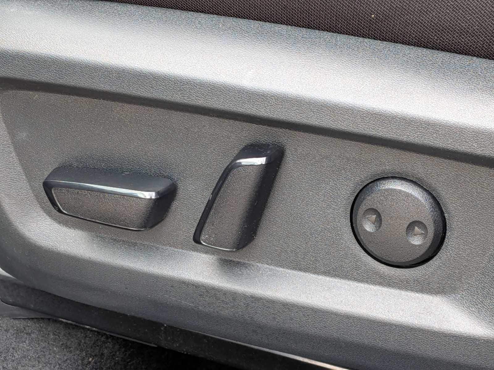 Thumbnail: 2025 Nissan Rogue - 16