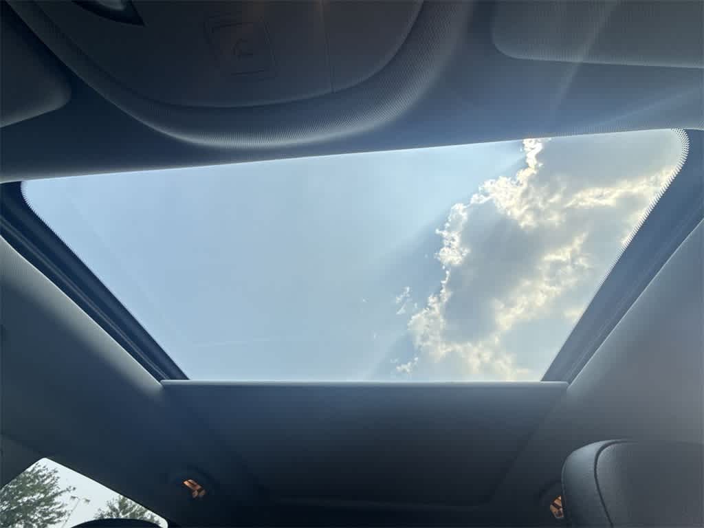 Thumbnail: 2020 Jeep Compass - 18
