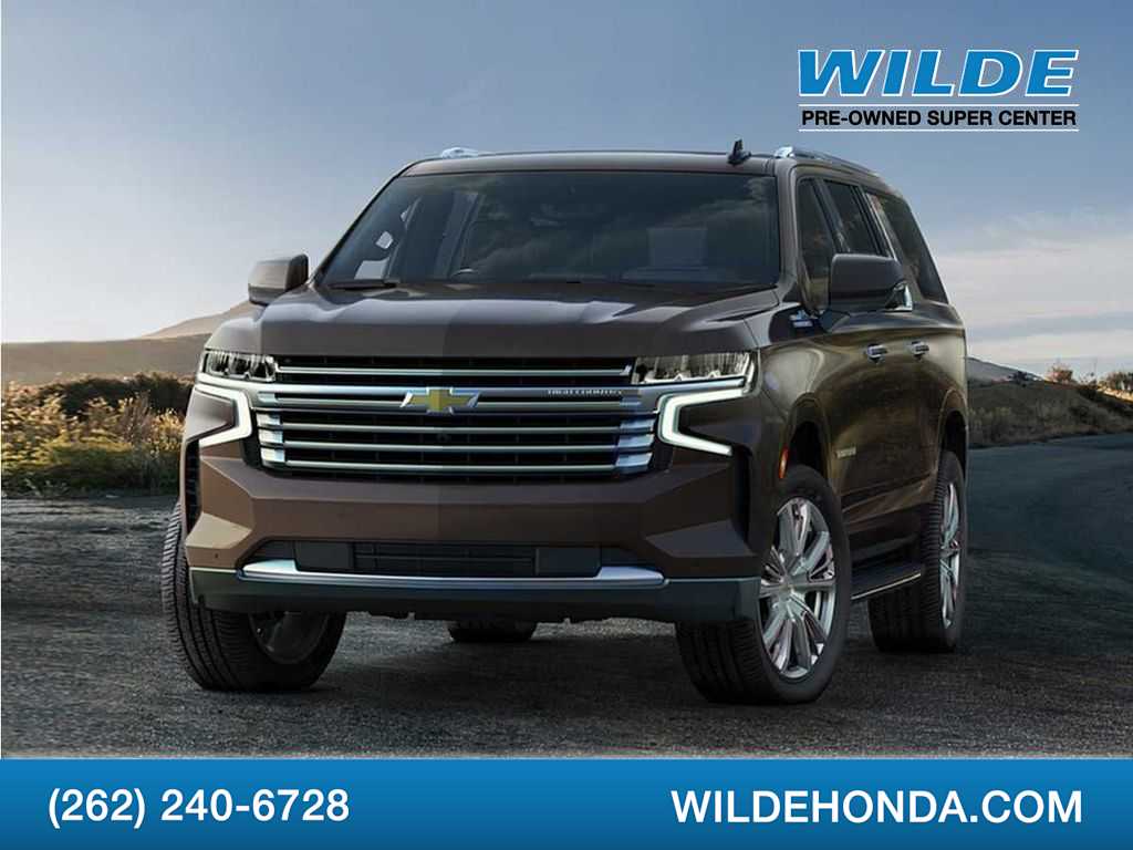 2021 Chevrolet Suburban 4WD 1500 LT's photo
