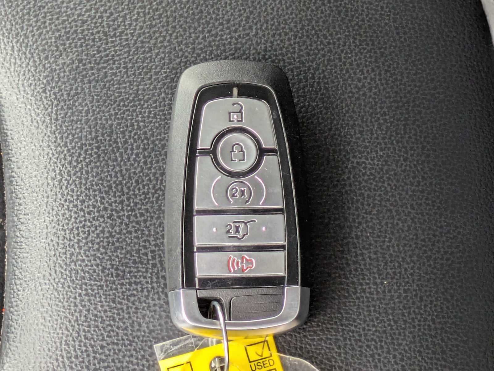 Thumbnail: 2023 Ford Edge - 34