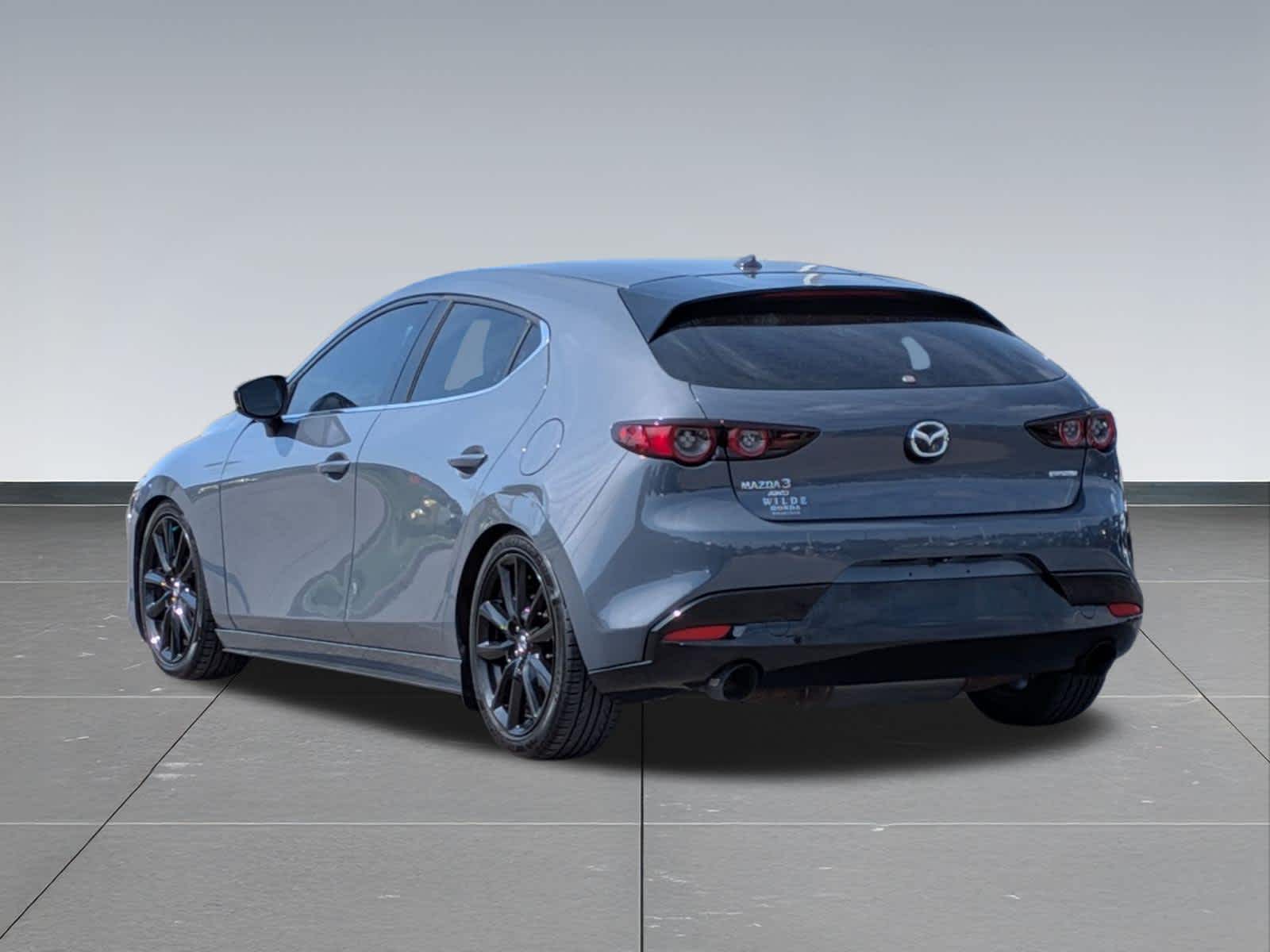 Thumbnail: 2020 Mazda Mazda3 - 3