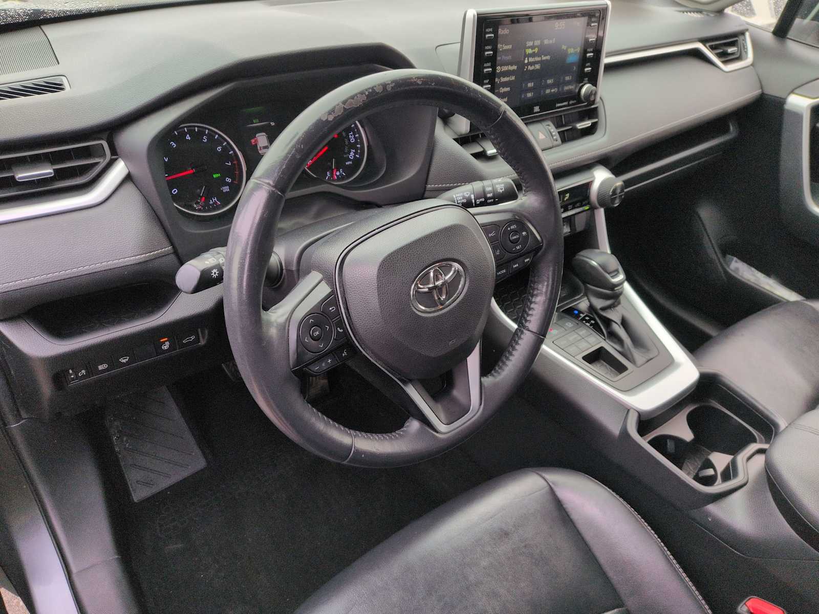 Thumbnail: 2019 Toyota RAV4 - 2