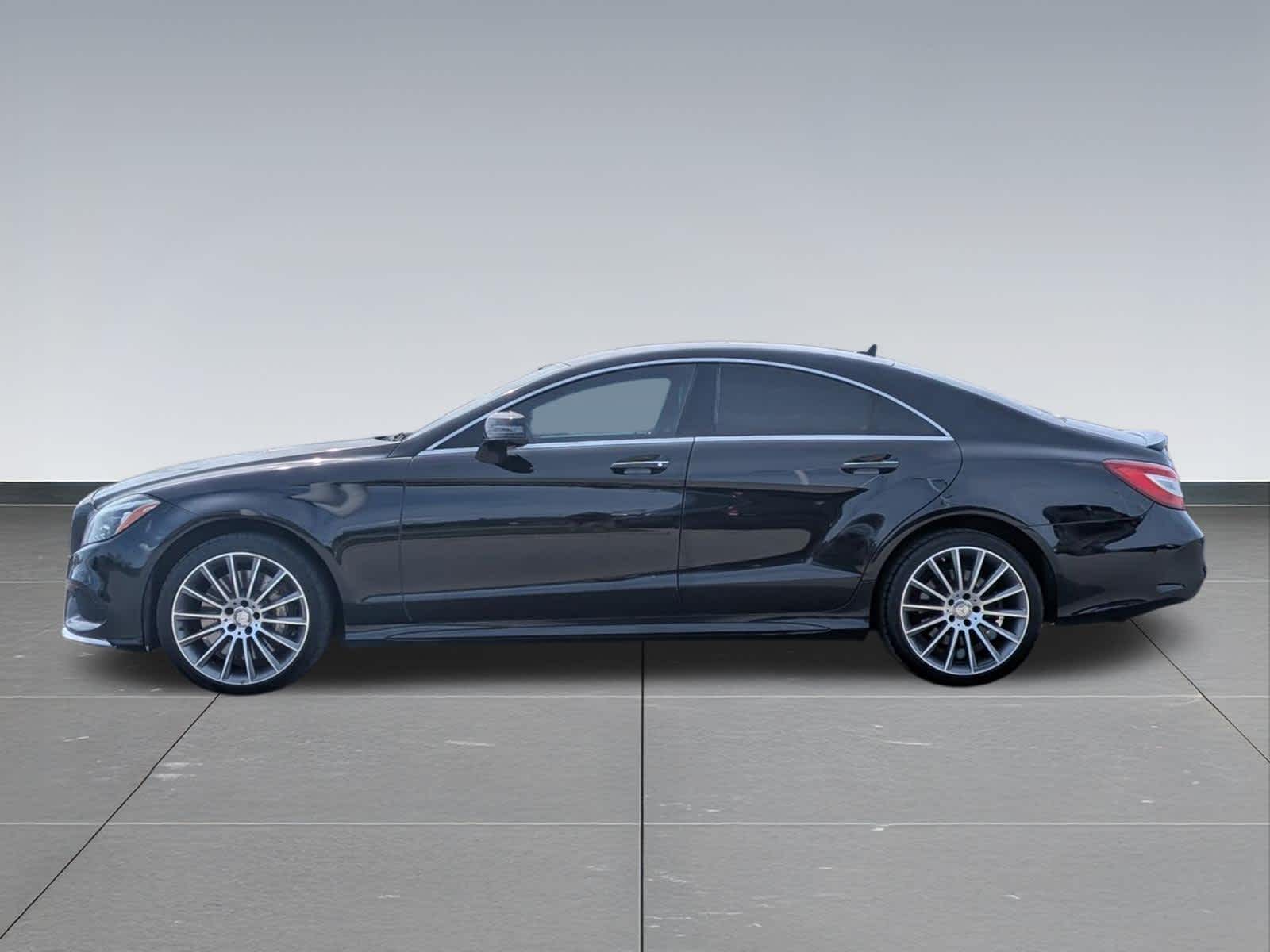 Thumbnail: 2016 Mercedes-Benz CLS - 2