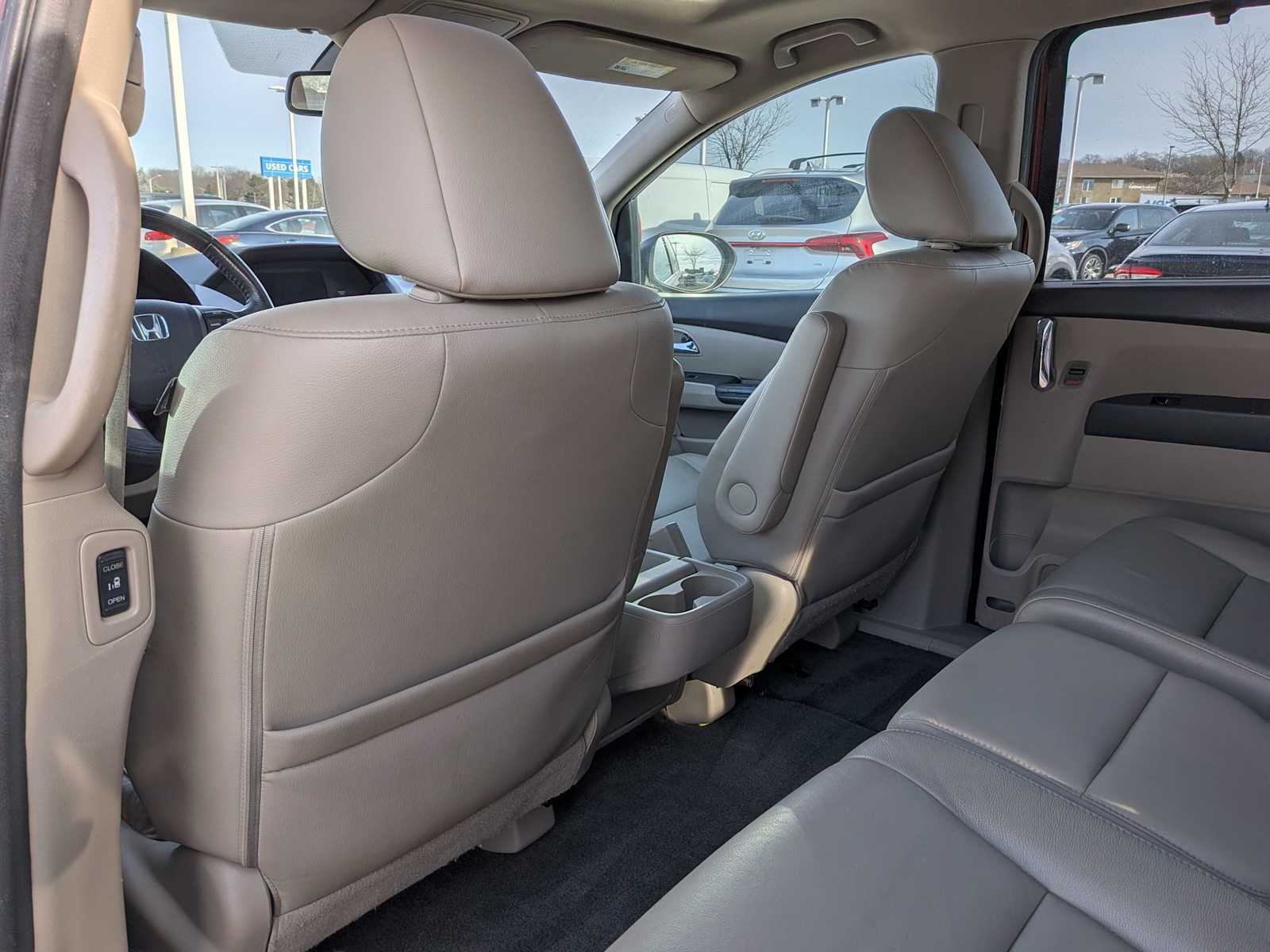 Thumbnail: 2017 Honda Odyssey - 16