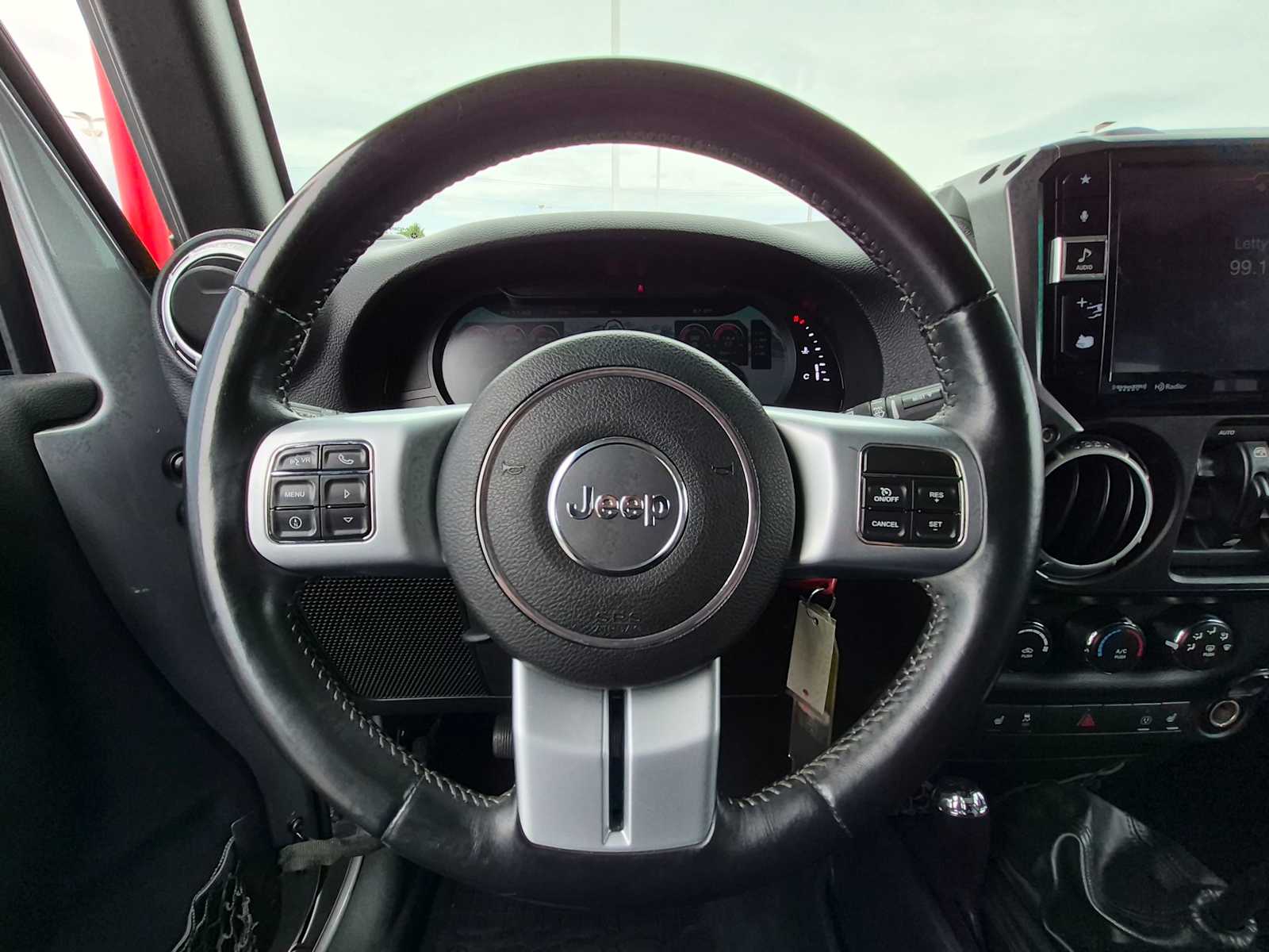 Thumbnail: 2016 Jeep Wrangler - 19