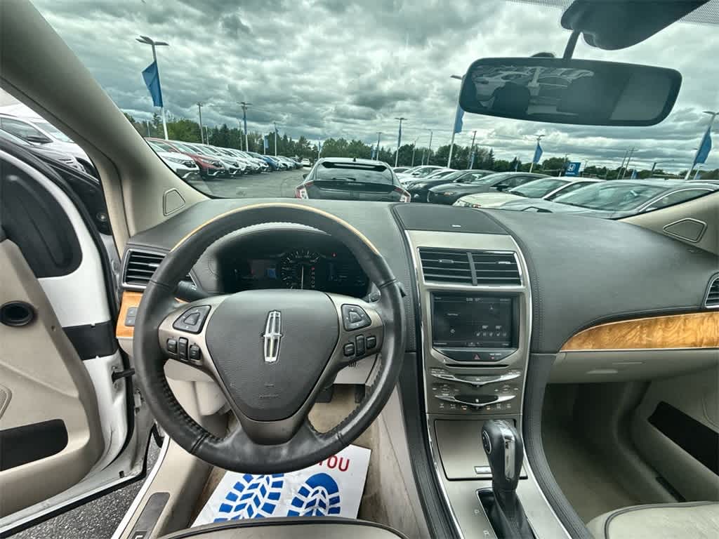 Thumbnail: 2012 Lincoln MKX - 14