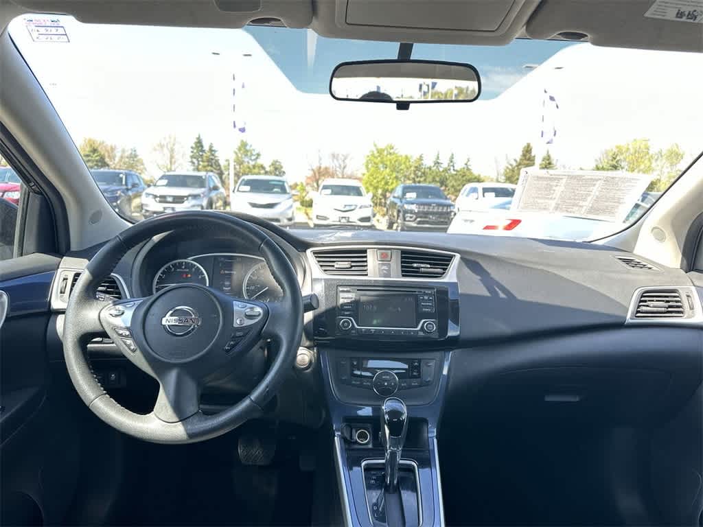 2018 Nissan Sentra SR 12
