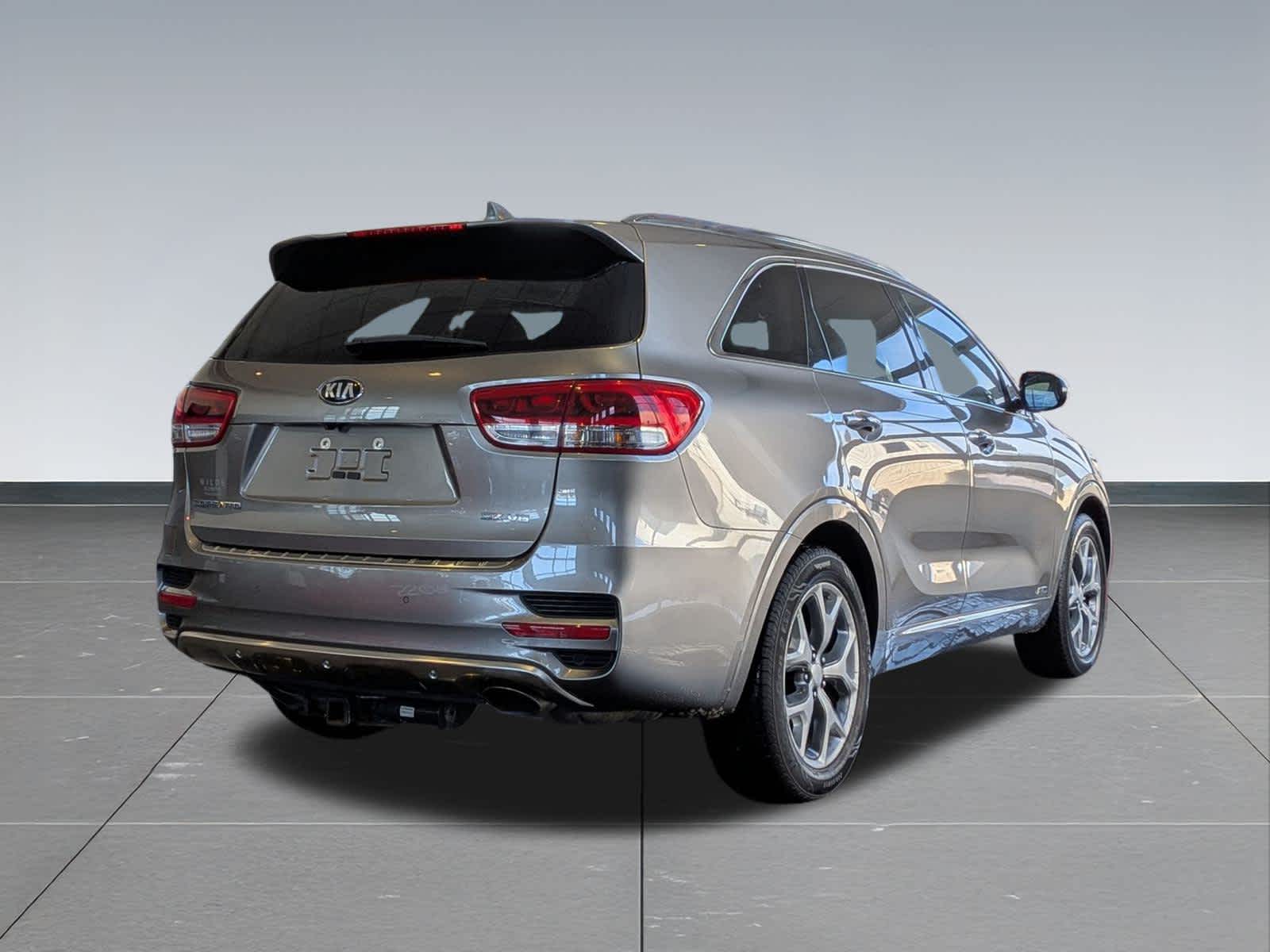 Thumbnail: 2018 Kia Sorento - 6