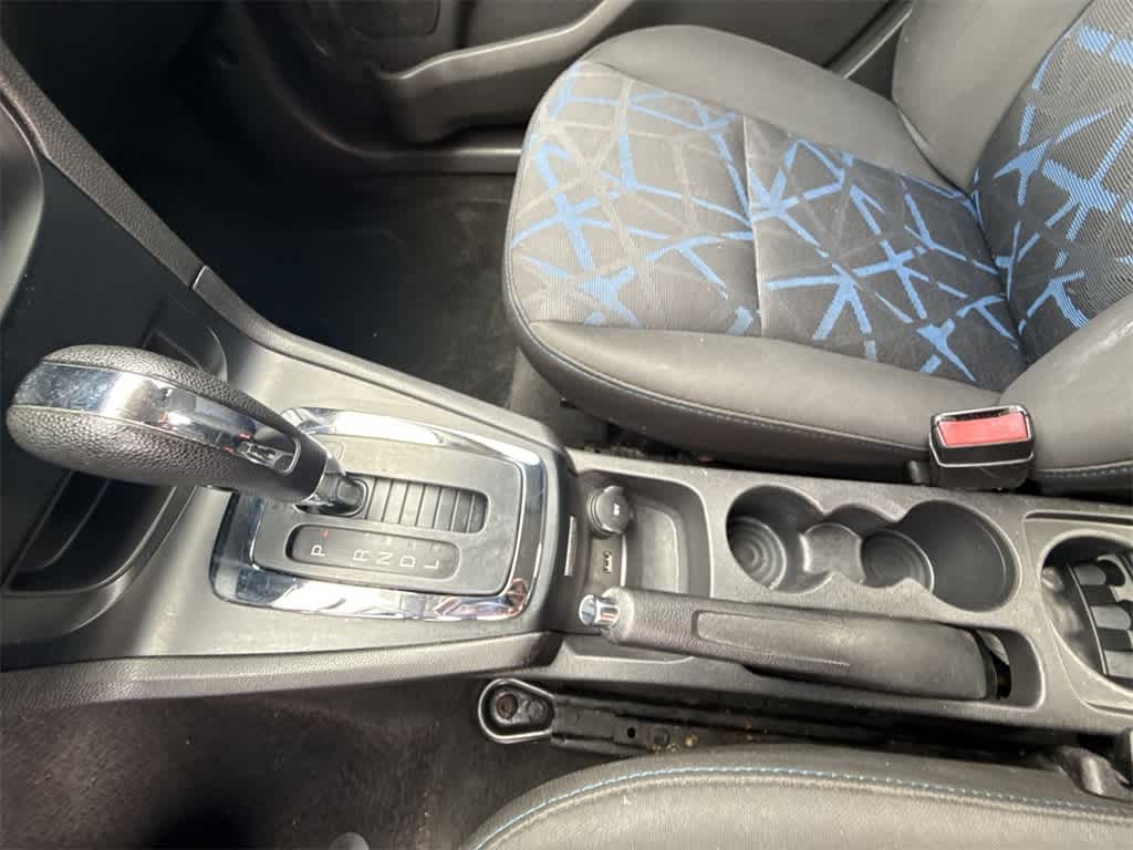 Thumbnail: 2013 Ford Fiesta - 29