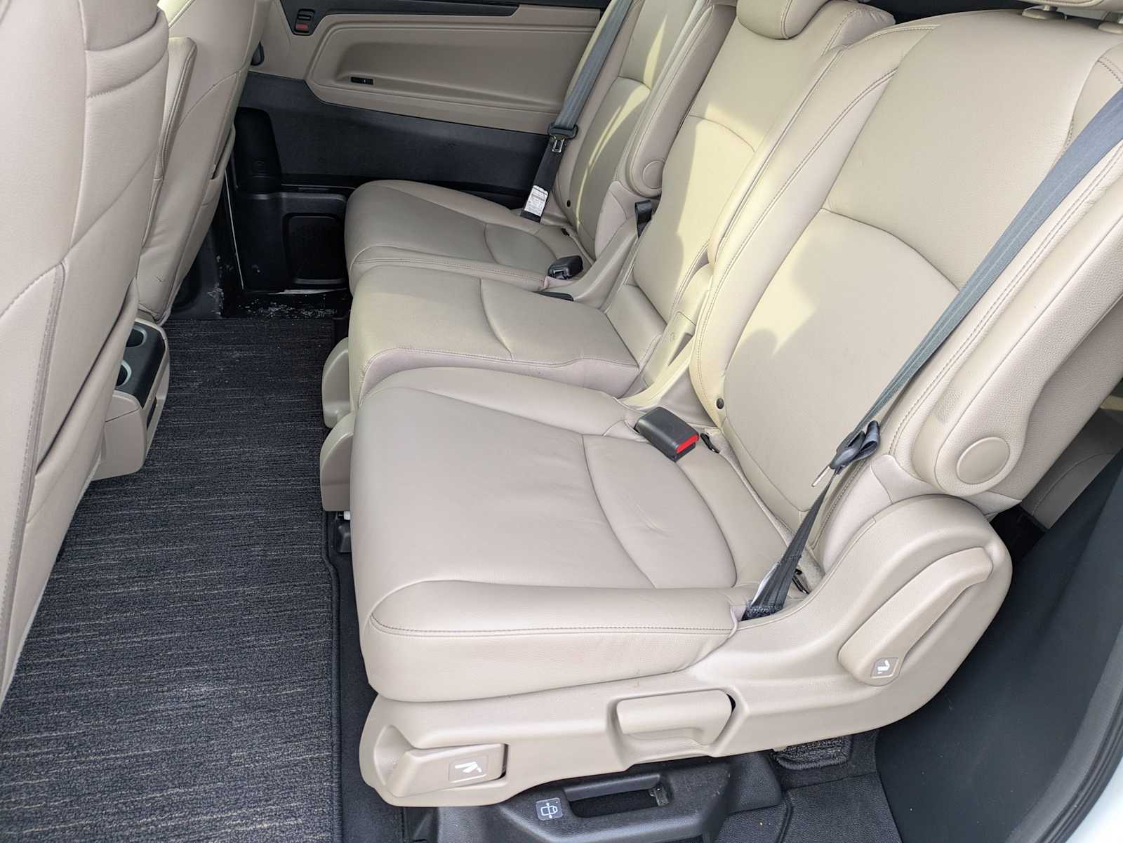 Thumbnail: 2023 Honda Odyssey - 19