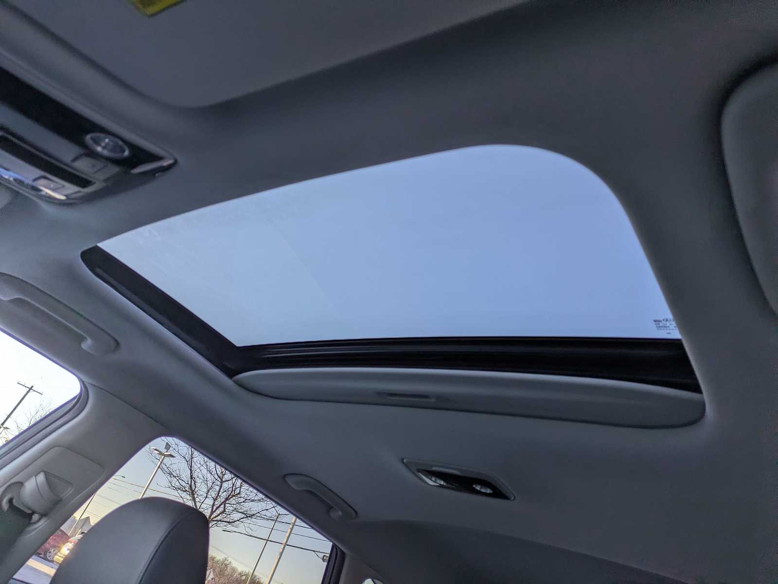 Thumbnail: 2021 Kia Seltos - 18