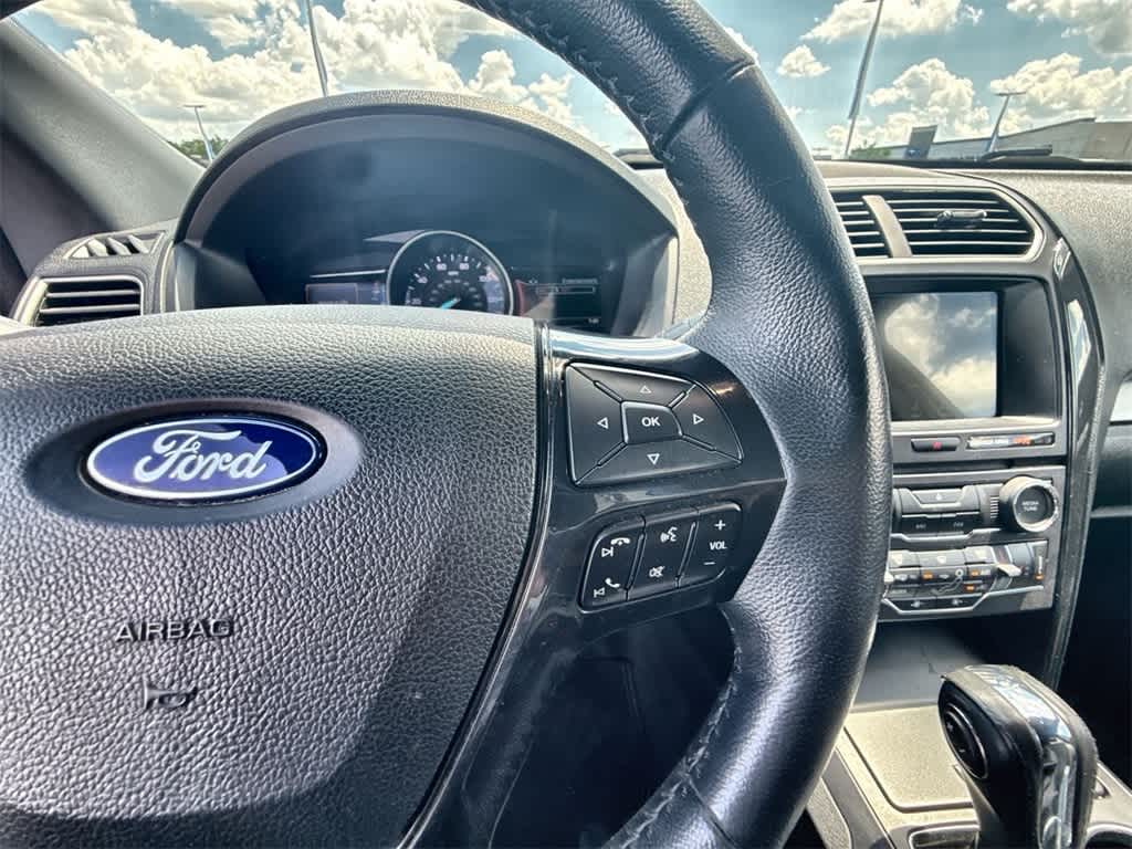 Thumbnail: 2018 Ford Explorer - 24