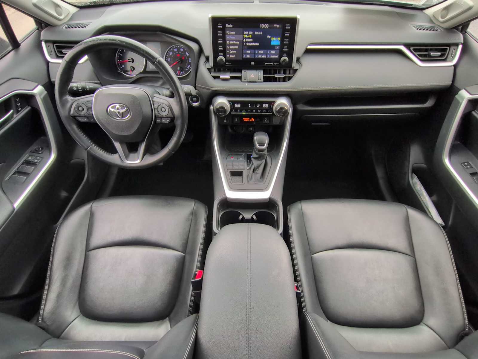 Thumbnail: 2019 Toyota RAV4 - 15