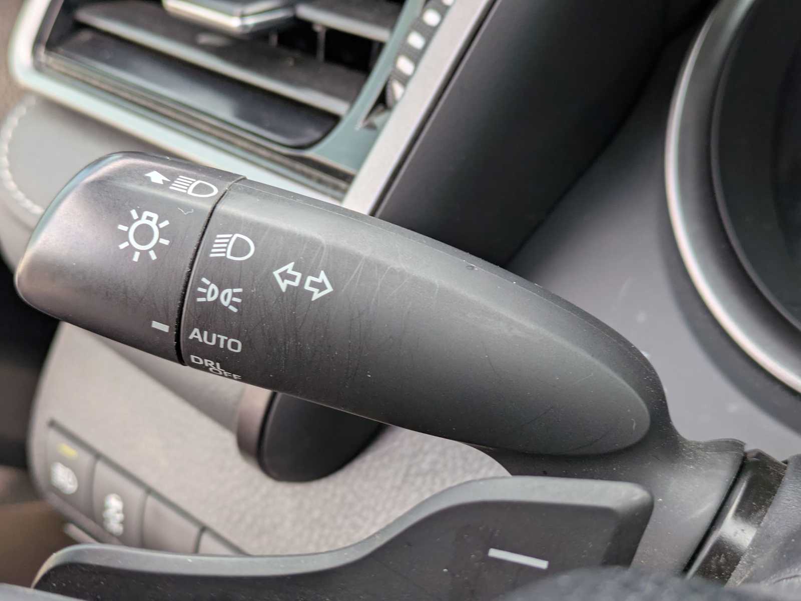 Thumbnail: 2023 Toyota Camry - 25