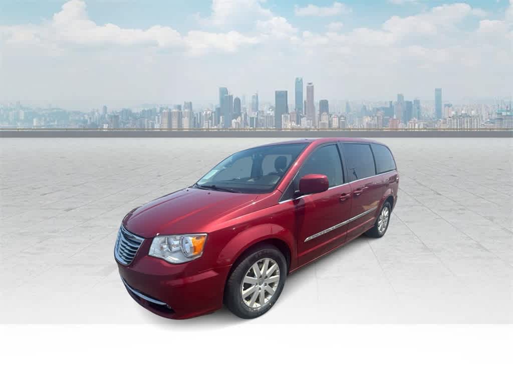 2016 Chrysler Town & Country Touring -
                  Waukesha, WI