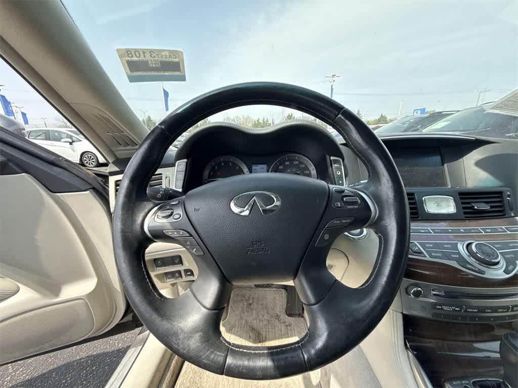 Thumbnail: 2012 INFINITI M56 - 22