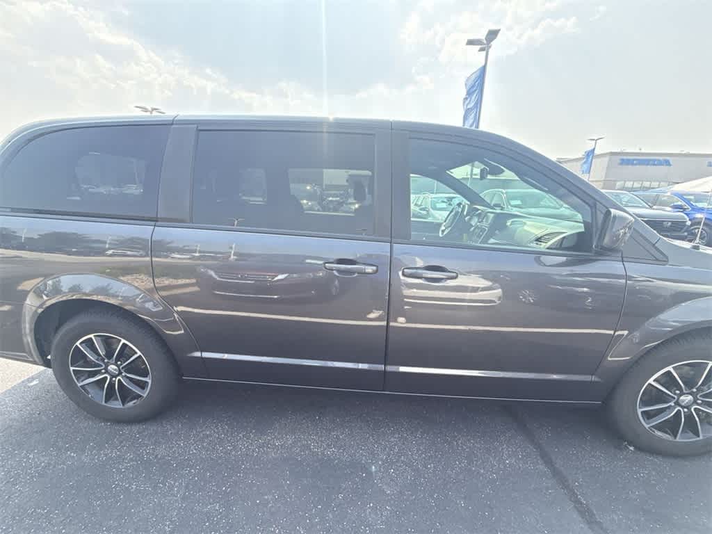 Thumbnail: 2018 Dodge Grand Caravan - 7
