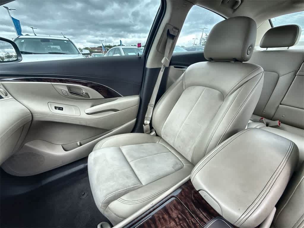 Thumbnail: 2016 Buick LaCrosse - 20
