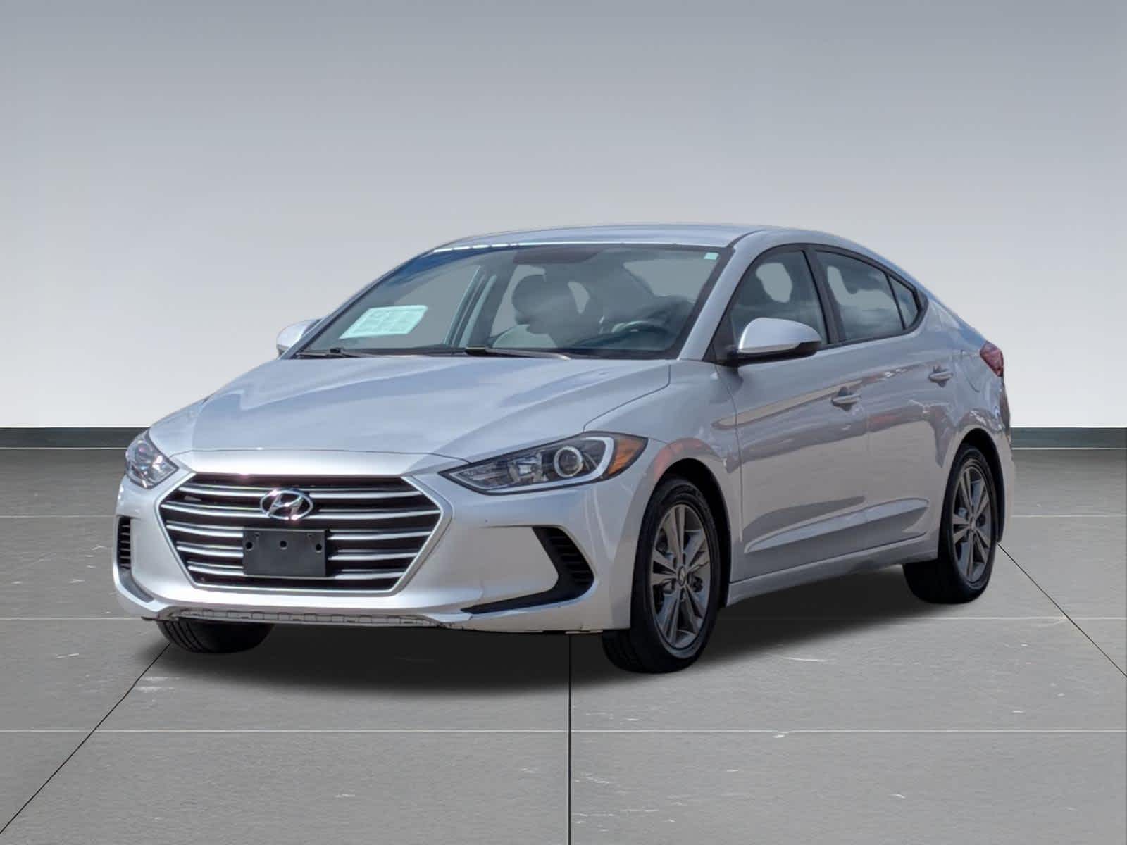 Thumbnail: 2018 Hyundai Elantra - 9