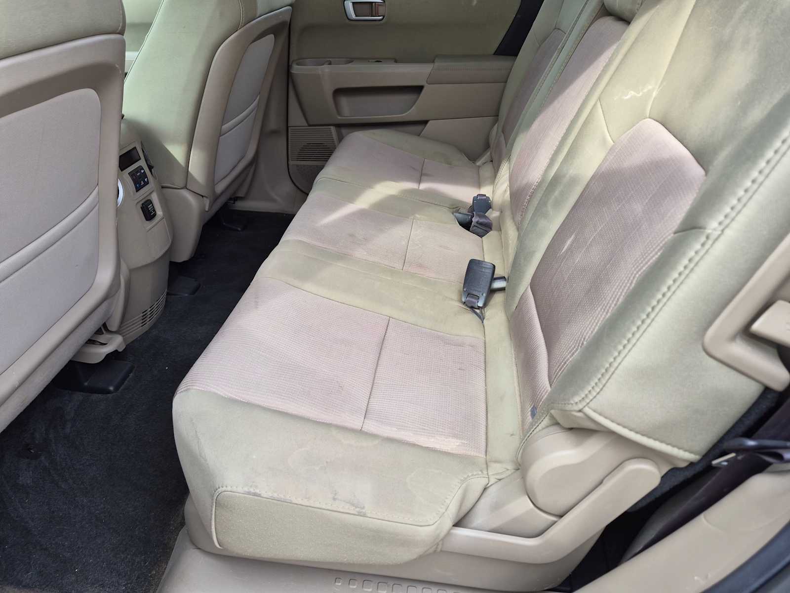 Thumbnail: 2013 Honda Pilot - 17