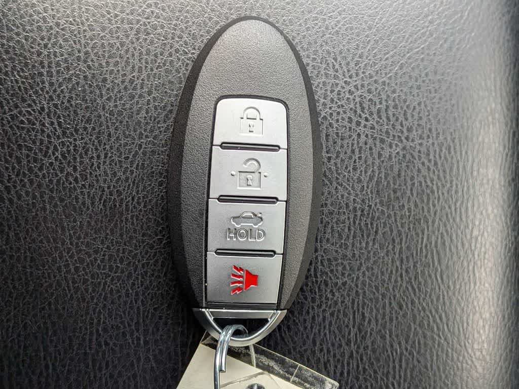 Thumbnail: 2015 Nissan Rogue - 39