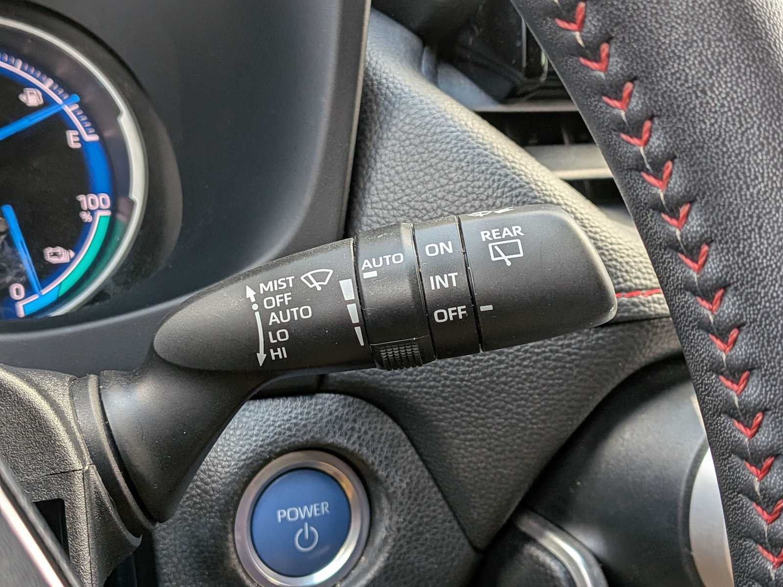 Thumbnail: 2022 Toyota RAV4 - 23