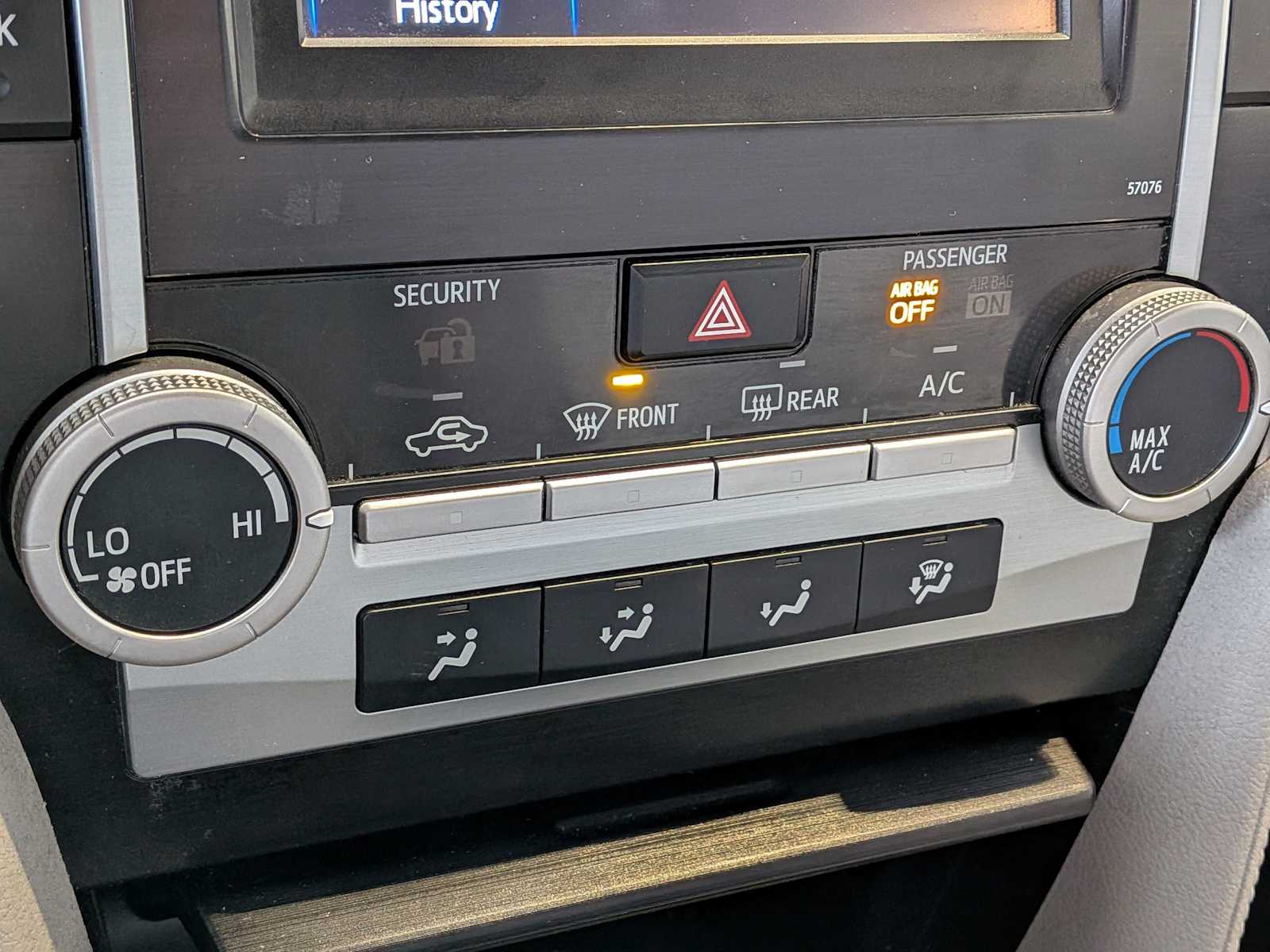 Thumbnail: 2013 Toyota Camry - 29