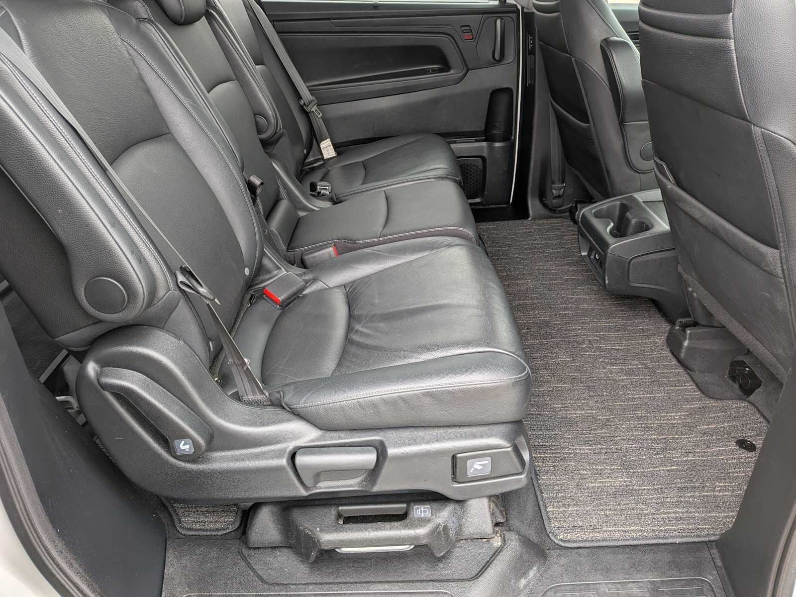 Thumbnail: 2023 Honda Odyssey - 20