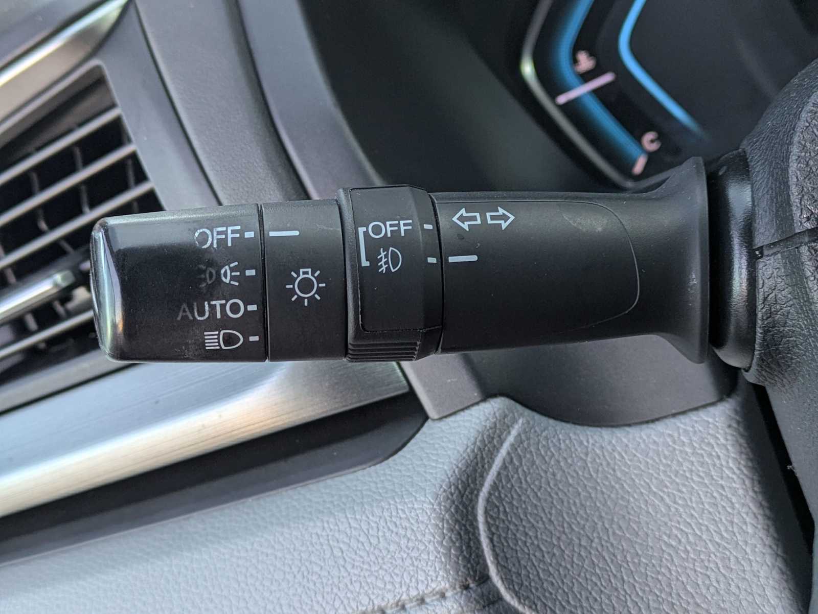 Thumbnail: 2019 Honda Odyssey - 26