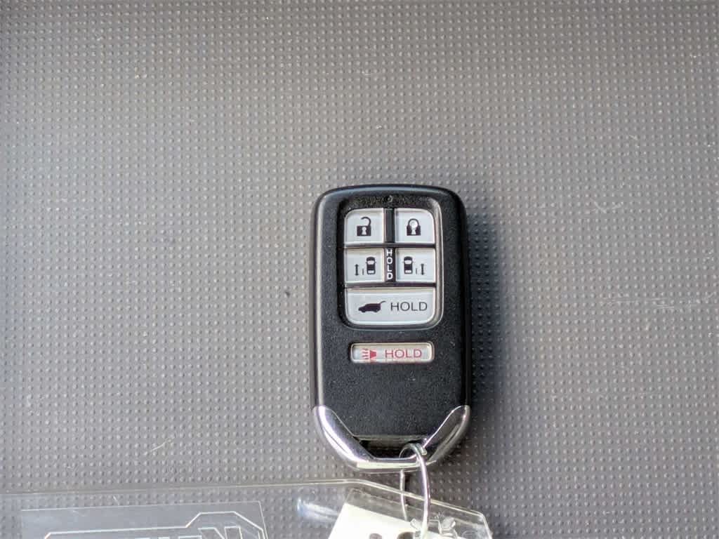 Thumbnail: 2016 Honda Odyssey - 33