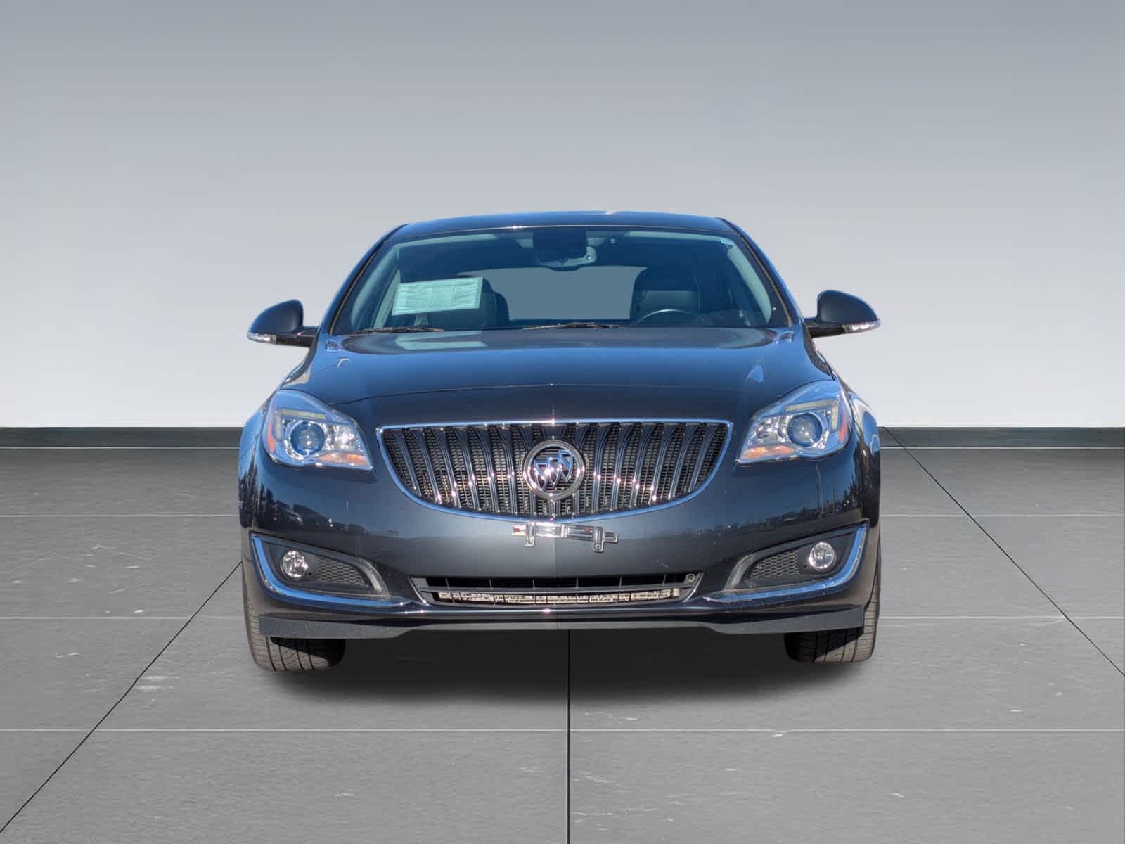 Thumbnail: 2016 Buick Regal - 9