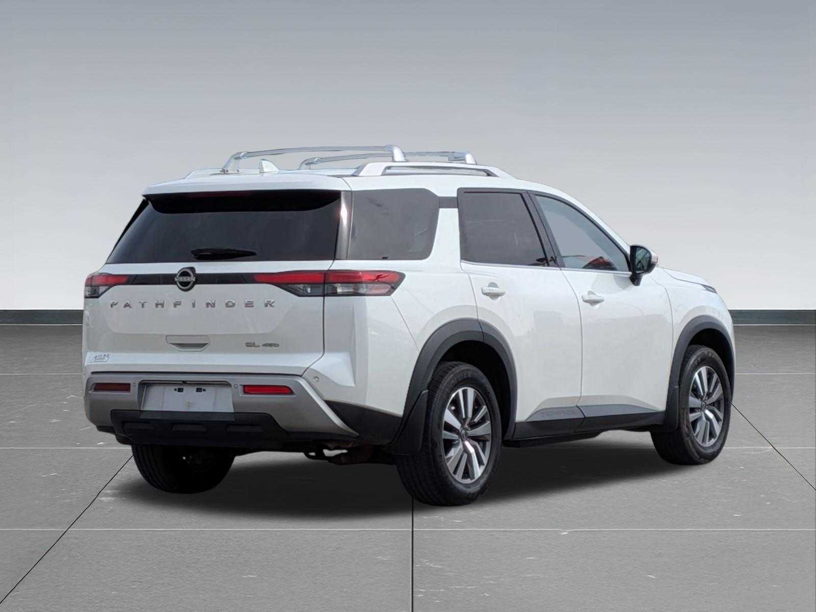 Thumbnail: 2023 Nissan Pathfinder - 5