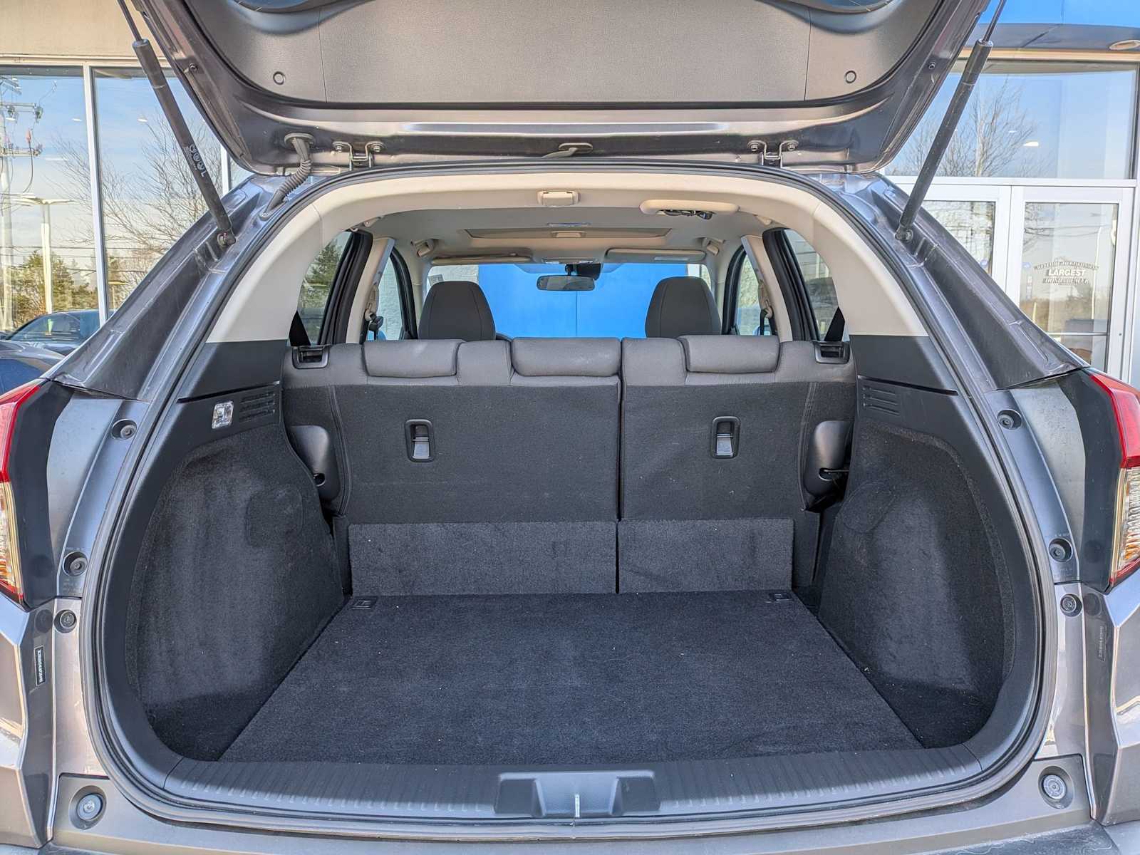 Thumbnail: 2020 Honda HR-V - 32