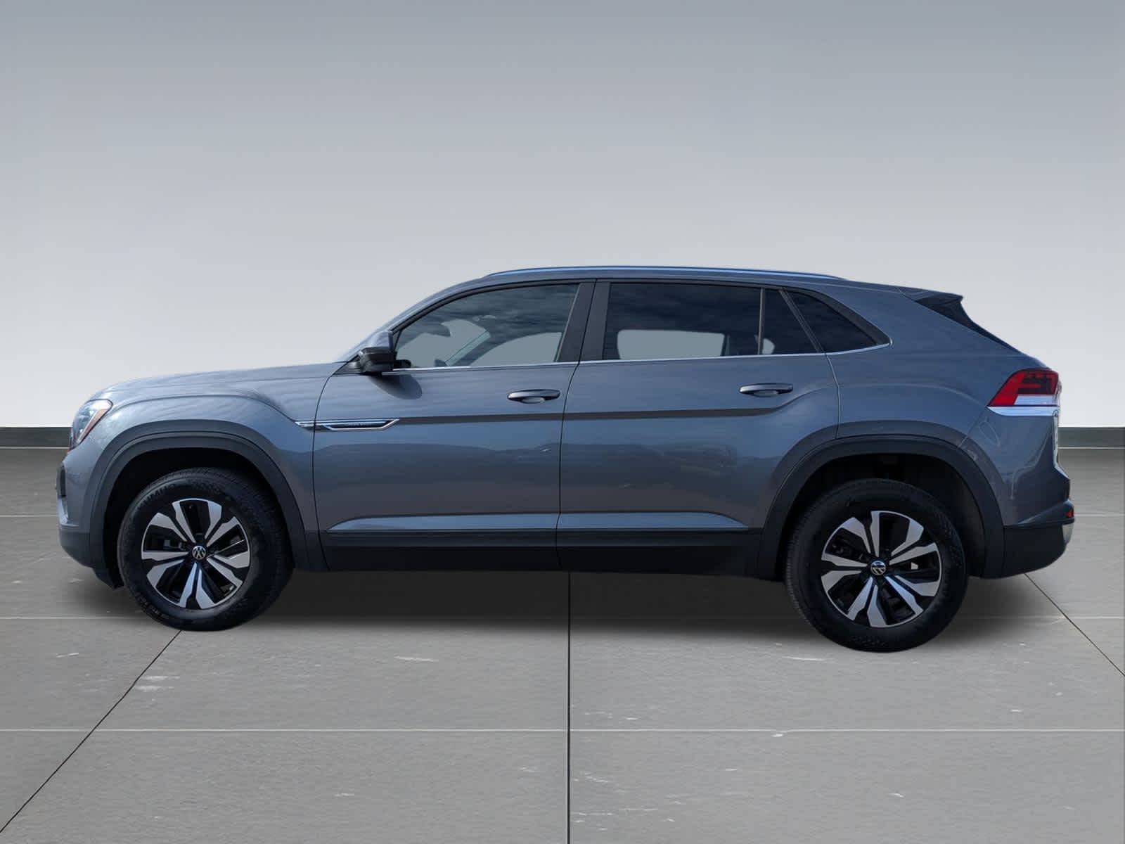 2024 Volkswagen Atlas Cross Sport SE photo 3