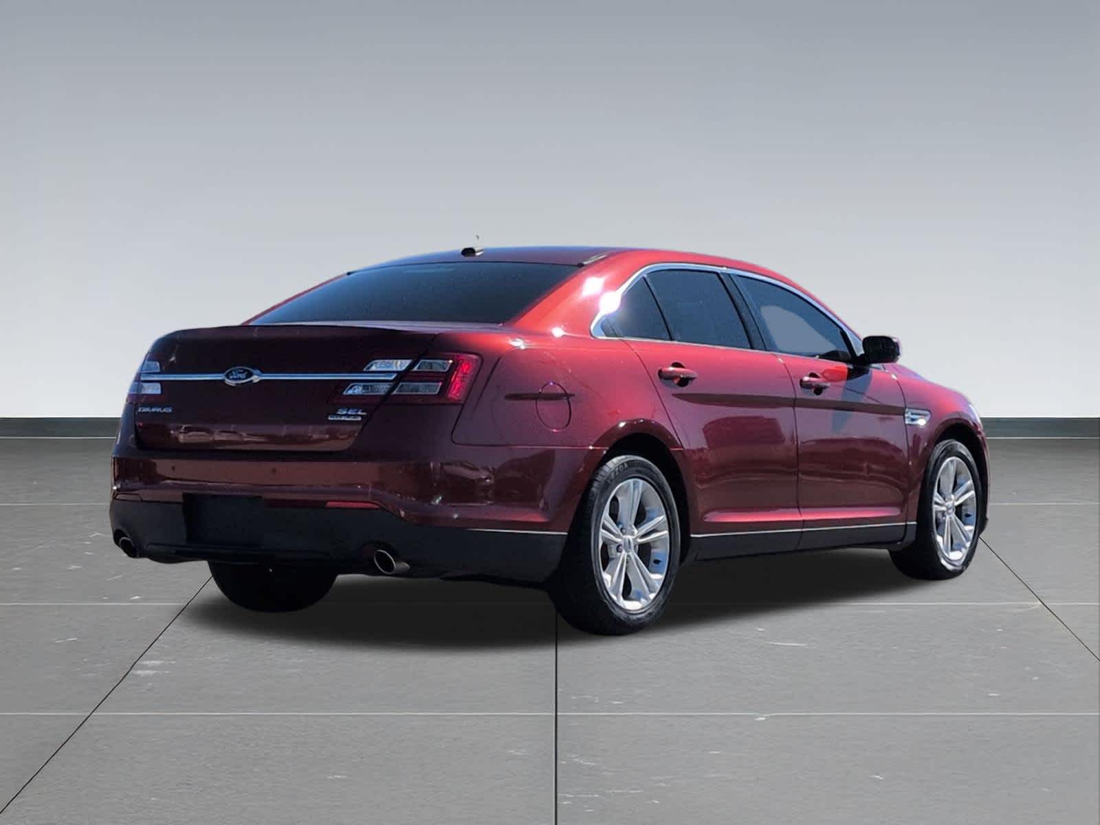 Thumbnail: 2014 Ford Taurus - 6