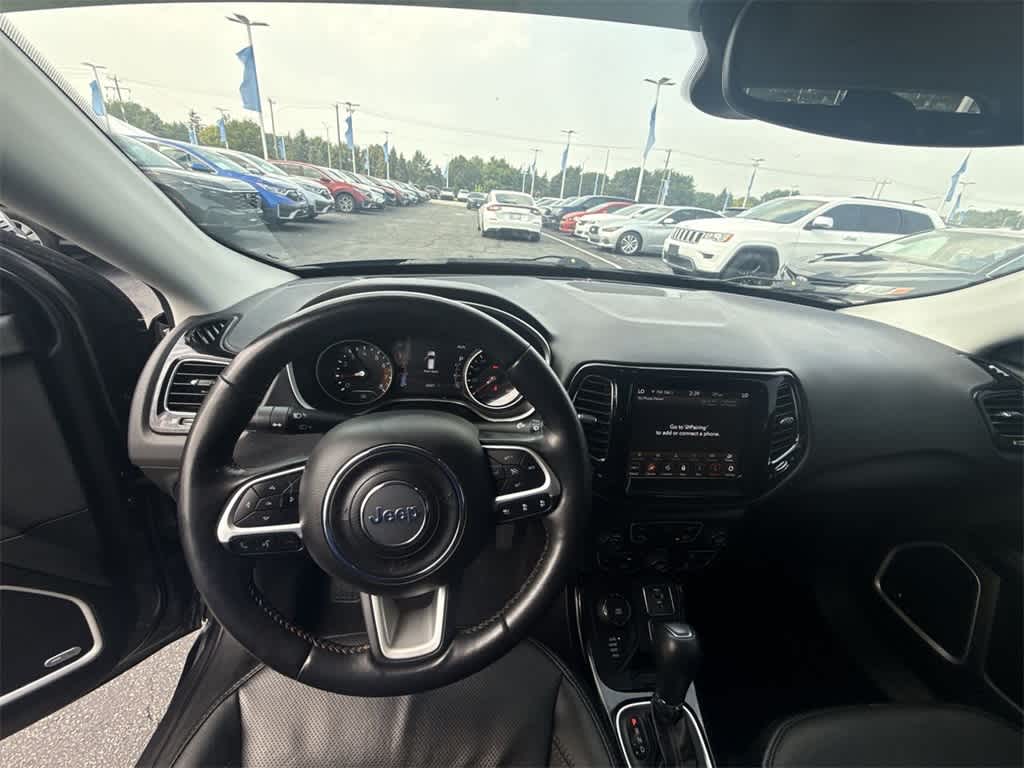 Thumbnail: 2020 Jeep Compass - 14