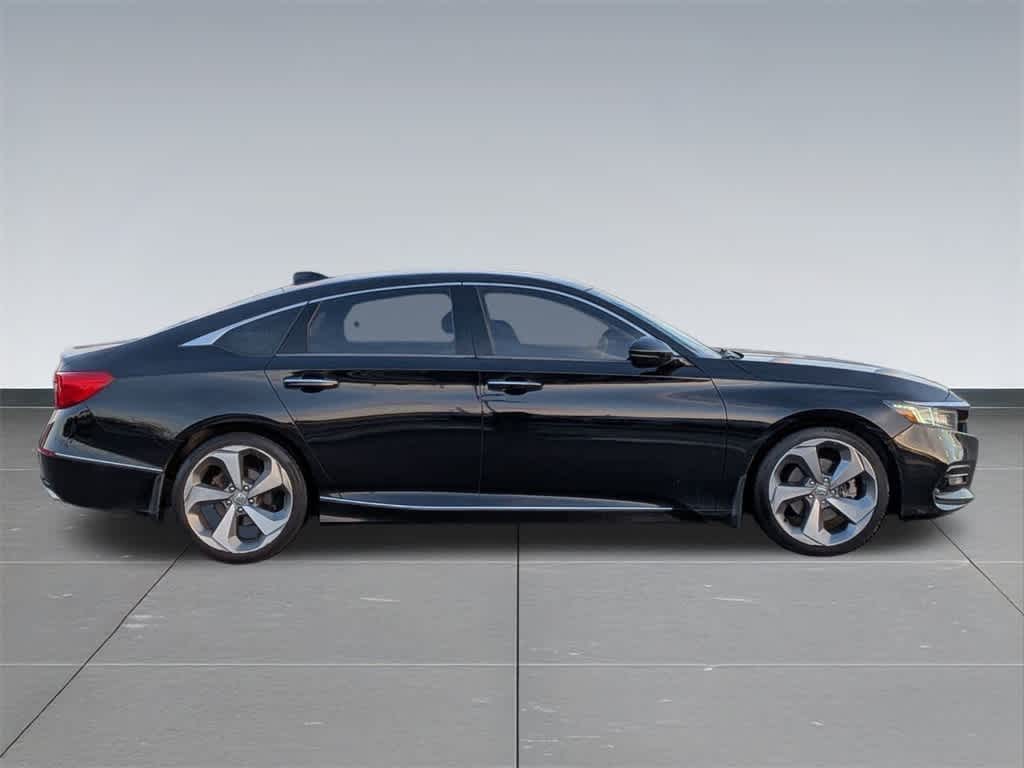 Thumbnail: 2018 Honda Accord - 7