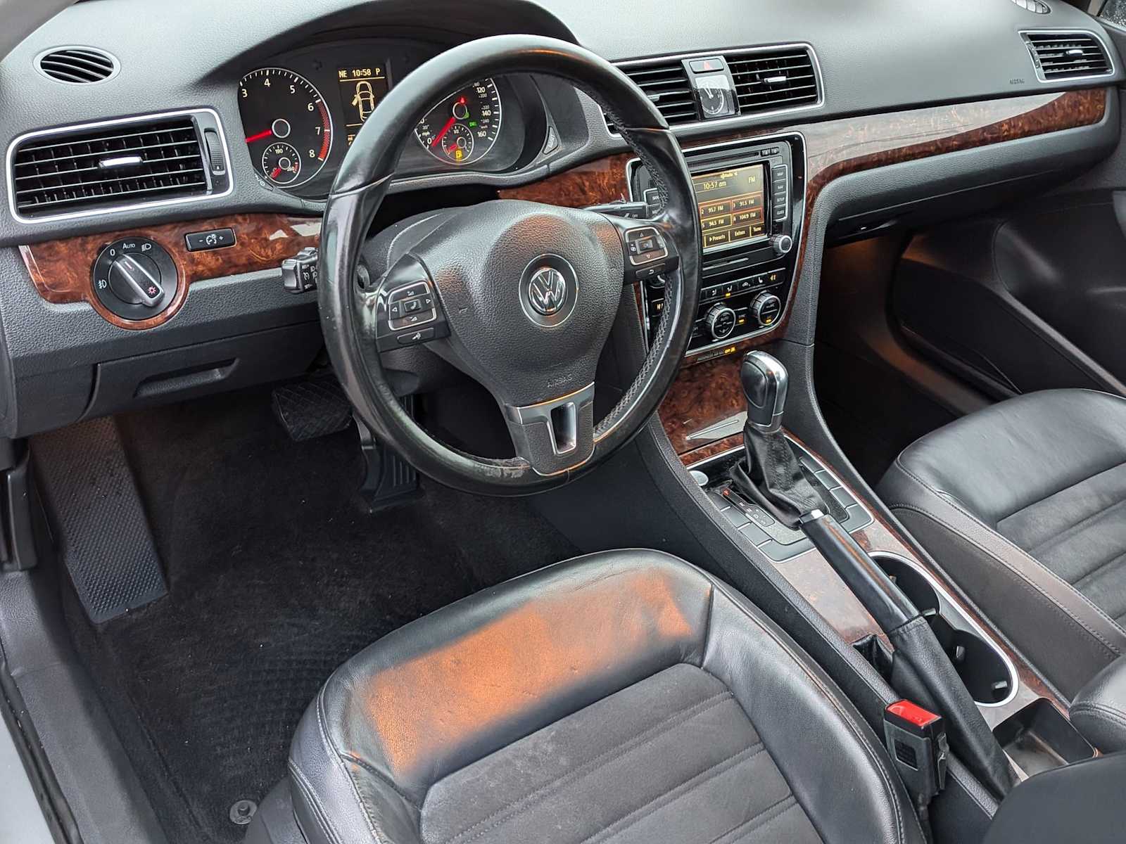 Thumbnail: 2013 Volkswagen Passat - 2