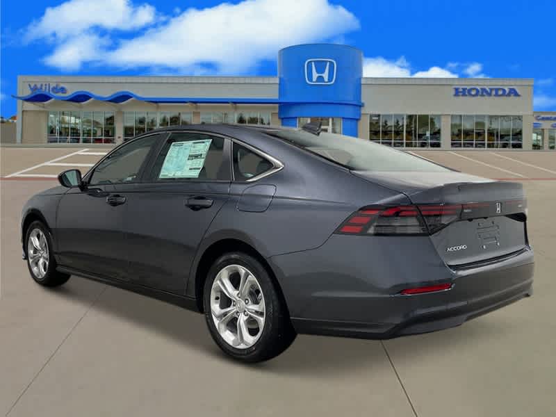 2025 Honda Accord LX photo 2