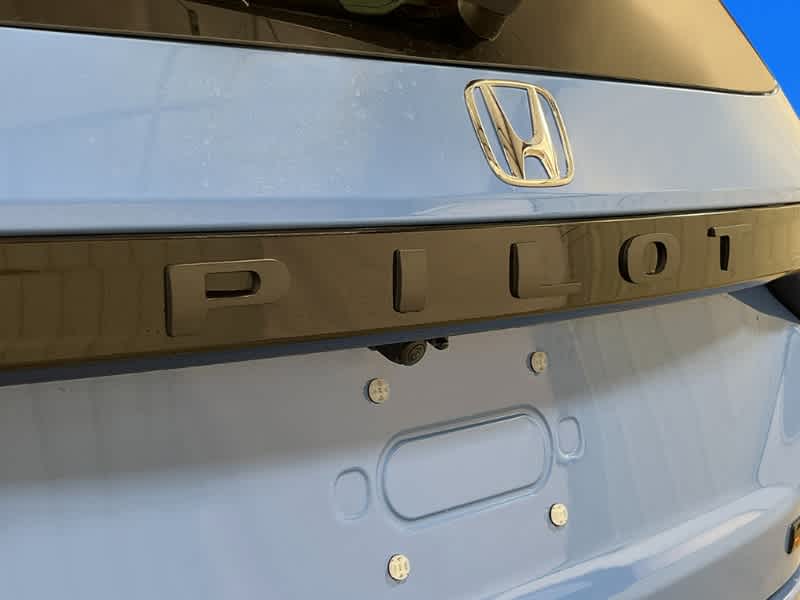 Thumbnail: 2025 Honda Pilot - 7