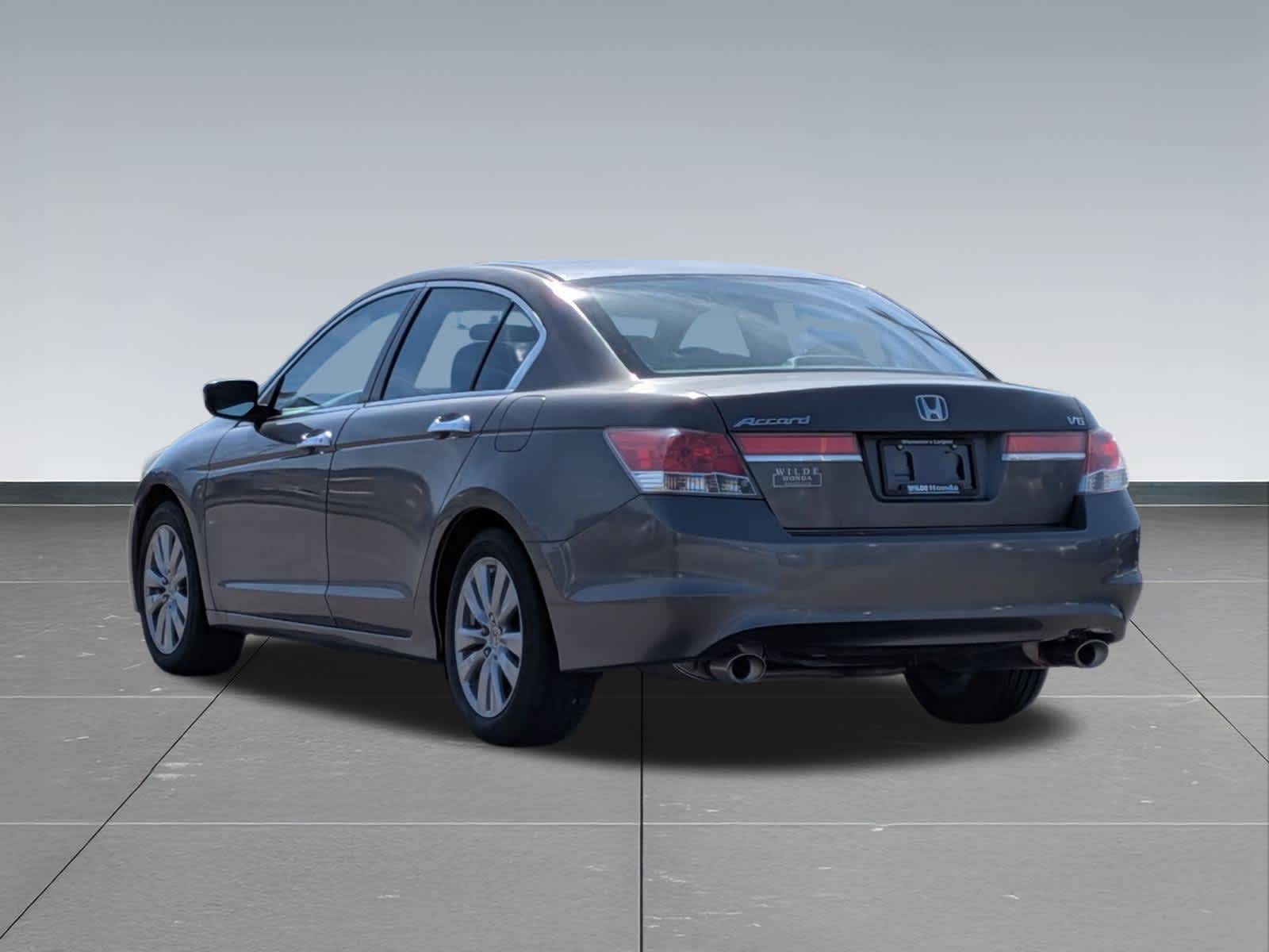Thumbnail: 2011 Honda Accord - 3